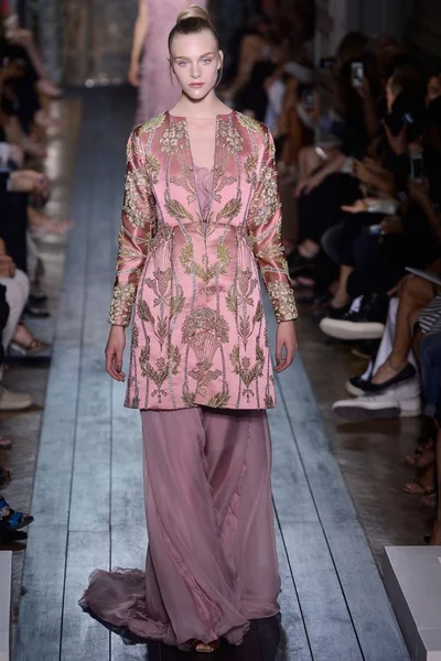 Look 36